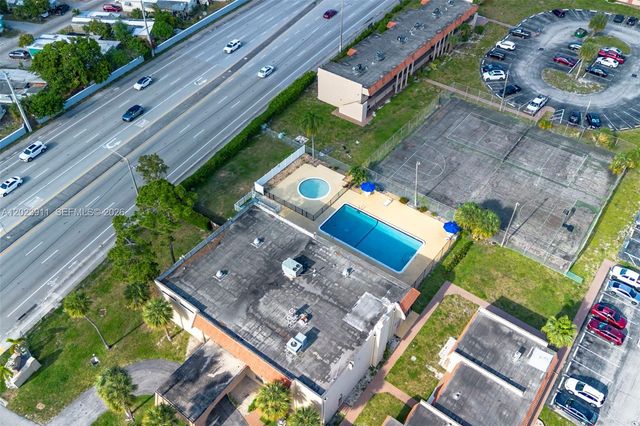 6100 Forest Hill Boulevard 107, West Palm Beach, FL 33415