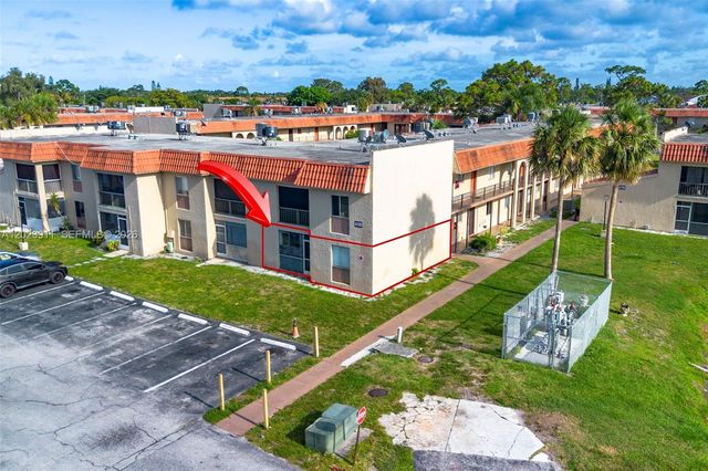 6100 Forest Hill Boulevard 107, West Palm Beach, FL 33415