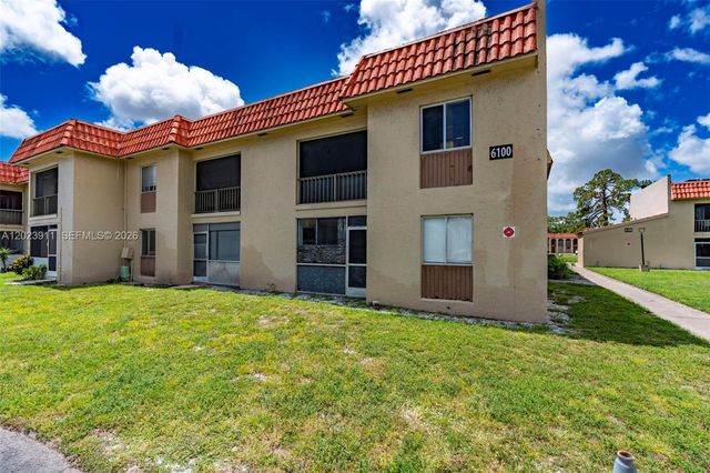 6100 Forest Hill Boulevard 107, West Palm Beach, FL 33415