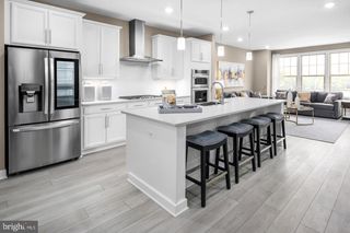 3737 MAYORS WAY, Fairfax, VA 22030