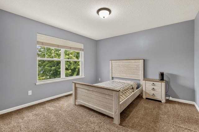 16991 Evening Terrace, Lakeville, MN 55044