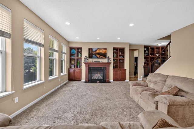 16991 Evening Terrace, Lakeville, MN 55044
