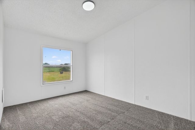 5803 Kentucky Street, Joshua, TX 76058