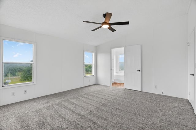 5803 Kentucky Street, Joshua, TX 76058