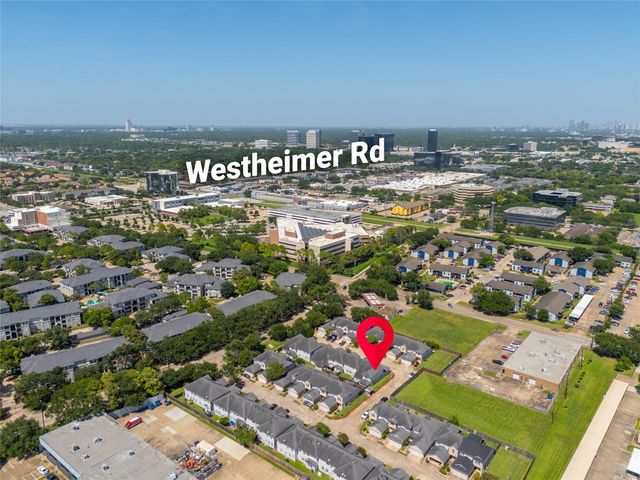 2926 Meadowglen Cove, Houston, TX 77082