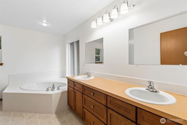 2020 Sable Lane NE, Olympia, WA 98506