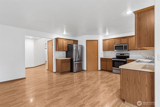 2020 Sable Lane NE, Olympia, WA 98506