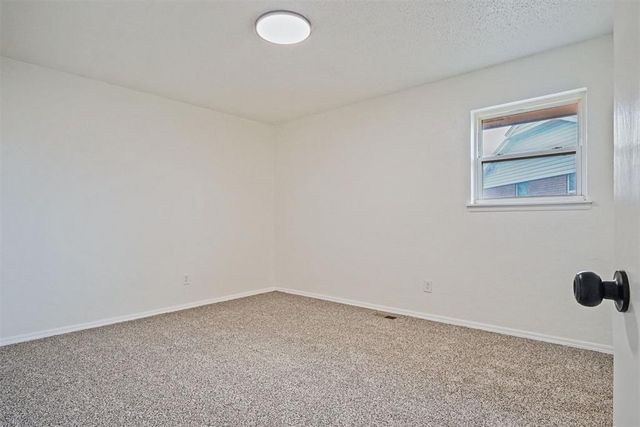 7705 S Charlotte Drive, Oklahoma City, OK 73159