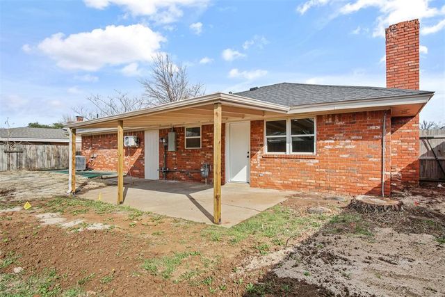 7705 S Charlotte Drive, Oklahoma City, OK 73159