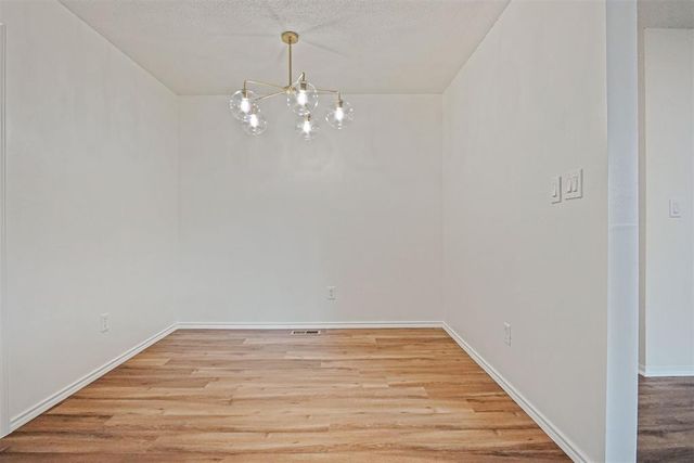 7705 S Charlotte Drive, Oklahoma City, OK 73159