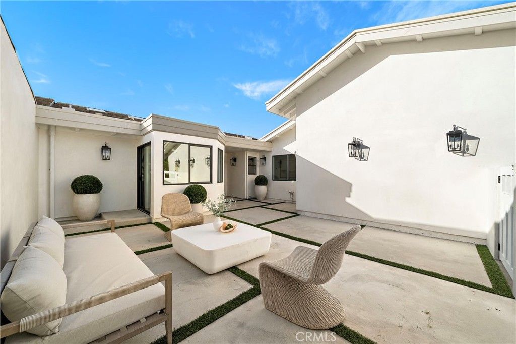4 Skysail, Newport Beach, CA 92625 — photo 3