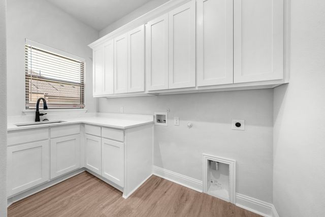 428 Estate Lane, Mclendon Chisholm, TX 75032