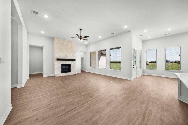 428 Estate Lane, Mclendon Chisholm, TX 75032