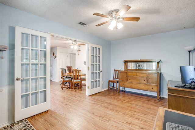 321 E Hampton Road, Crowley, TX 76036