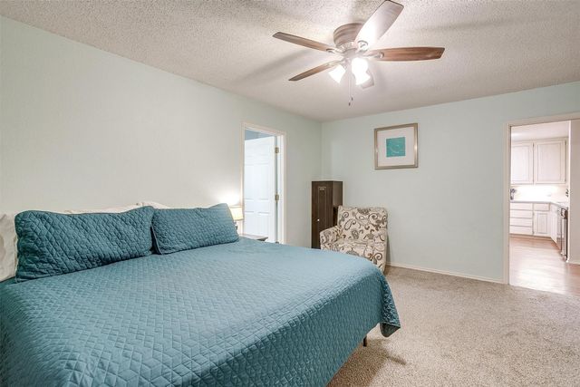 321 E Hampton Road, Crowley, TX 76036