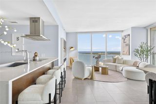 495 Brickell Ave 3901, Miami, FL 33131