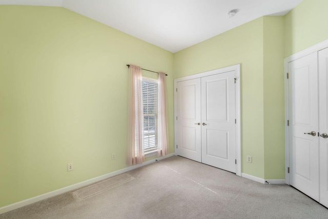 1864 River Lakes ROAD S, Oconomowoc, WI 53066