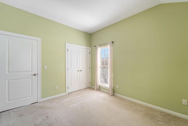 1864 River Lakes ROAD S, Oconomowoc, WI 53066