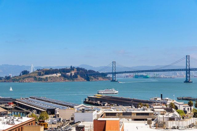 26 Hodges Alley, San Francisco, CA 94133