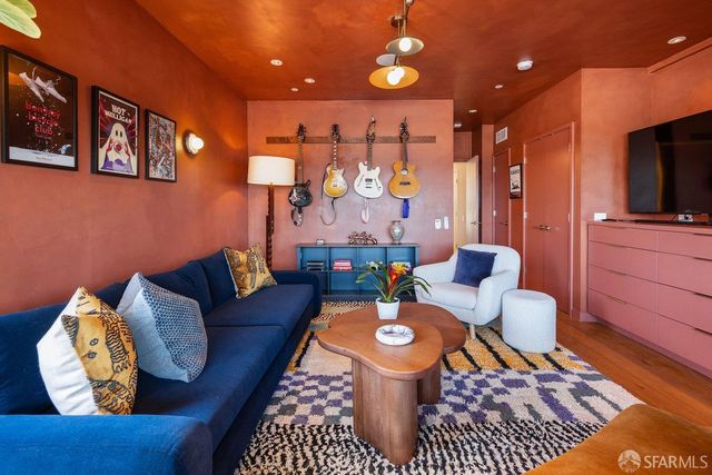 26 Hodges Alley, San Francisco, CA 94133