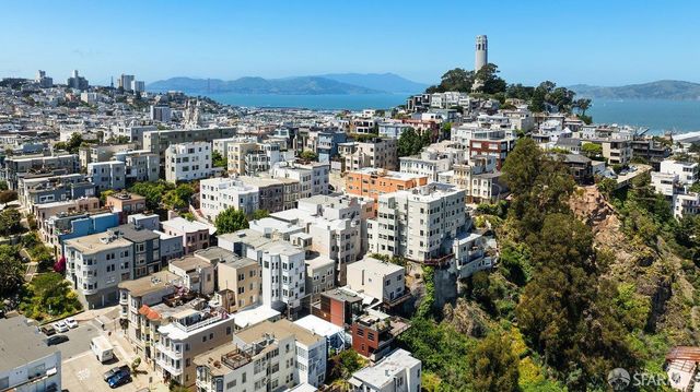 26 Hodges Alley, San Francisco, CA 94133