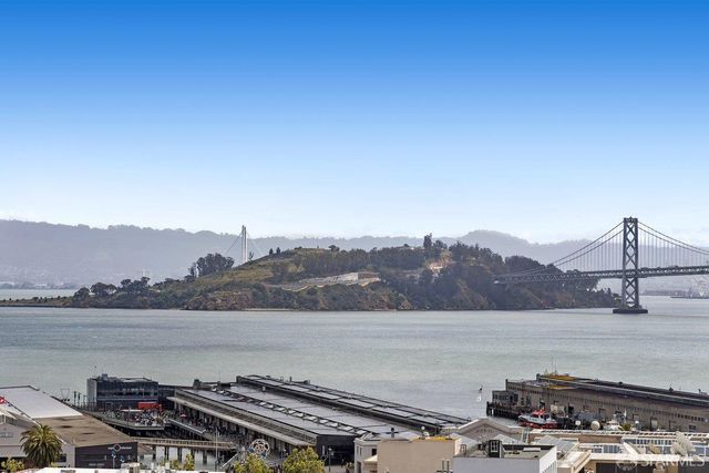 26 Hodges Alley, San Francisco, CA 94133
