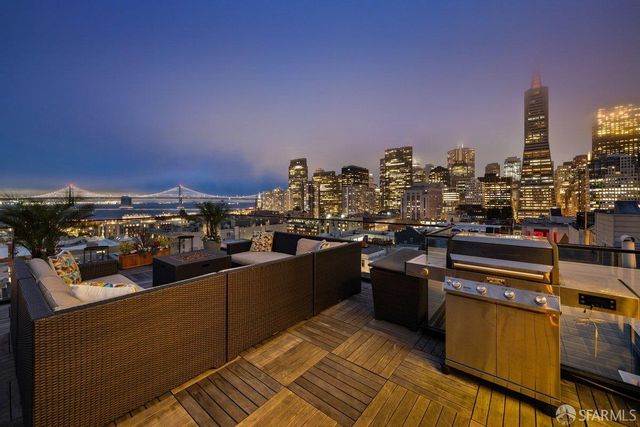 26 Hodges Alley, San Francisco, CA 94133