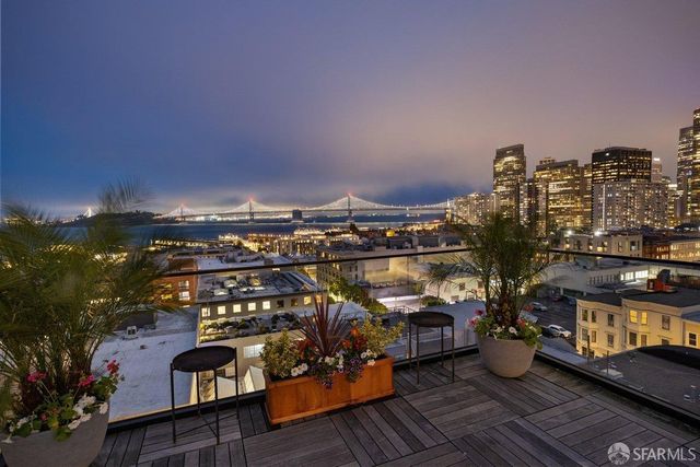 26 Hodges Alley, San Francisco, CA 94133