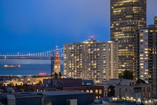 26 Hodges Alley, San Francisco, CA 94133