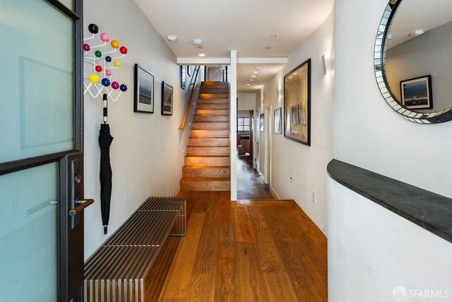 26 Hodges Alley, San Francisco, CA 94133
