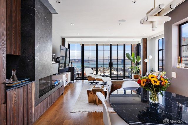 26 Hodges Alley, San Francisco, CA 94133