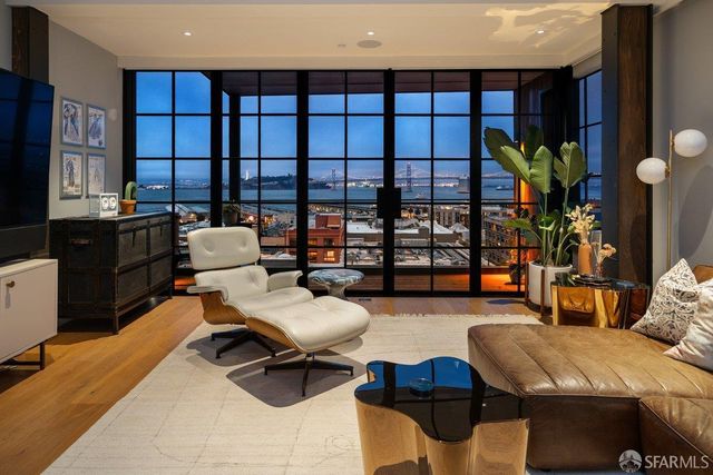 26 Hodges Alley, San Francisco, CA 94133