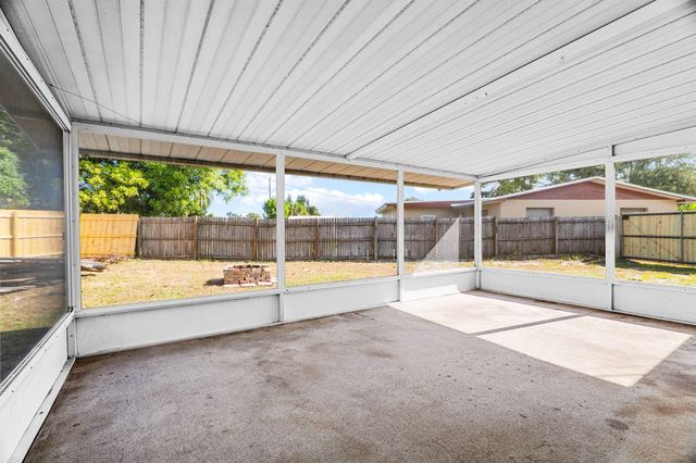 3532 Sunrise Boulevard, Fort Pierce, FL 34982