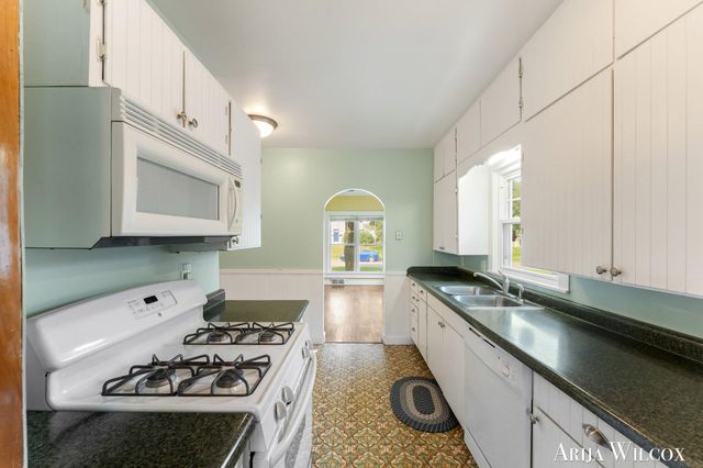 3050 Highgate Avenue Sw, City Of Wyoming, MI 49509