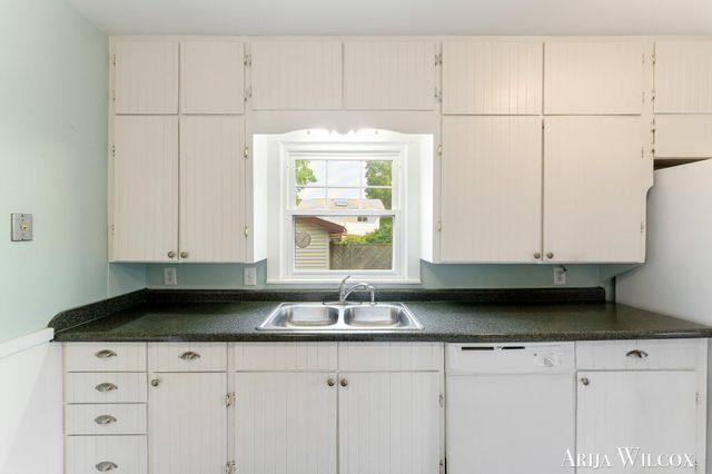 3050 Highgate Avenue Sw, City Of Wyoming, MI 49509