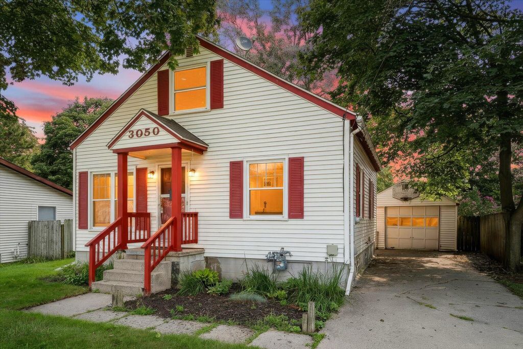 3050 Highgate Avenue Sw, City Of Wyoming, MI 49509