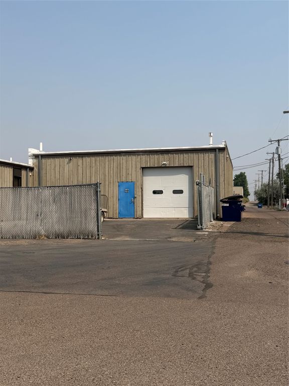 1324 Central Avenue W, Great Falls, MT 59404 photo 1