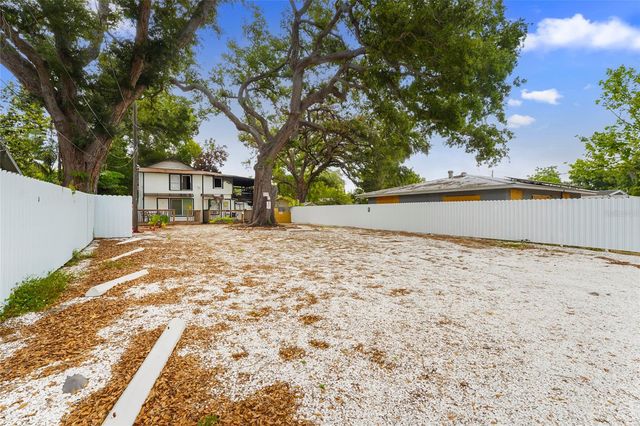 1419 18TH STREET W W, Bradenton, FL 34205