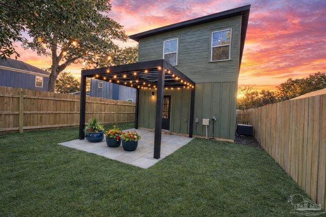 606 E Leonard St, Pensacola, FL 32503