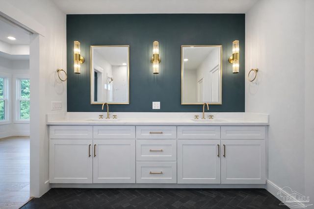 606 E Leonard St, Pensacola, FL 32503