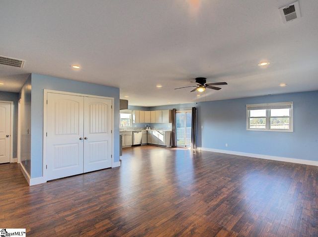 3550 Old Furnance Road, Chesnee, SC 29323