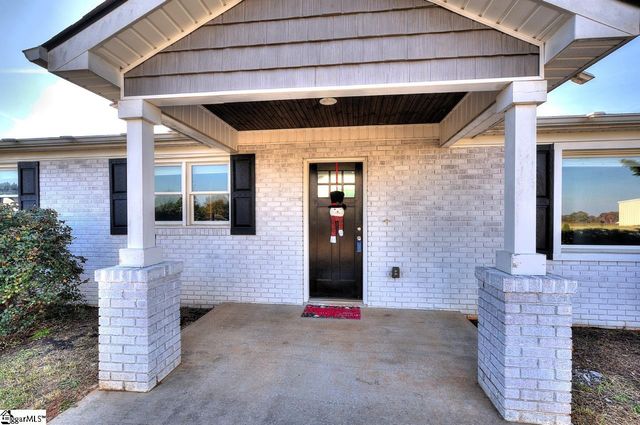 3550 Old Furnance Road, Chesnee, SC 29323