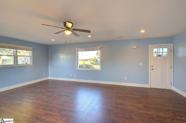 3550 Old Furnance Road, Chesnee, SC 29323