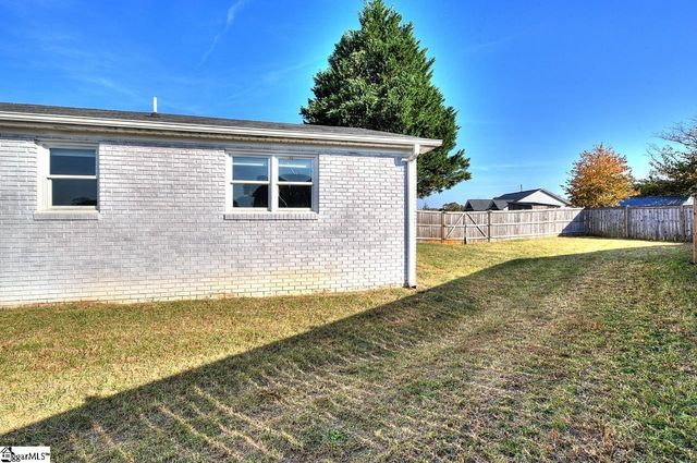 3550 Old Furnance Road, Chesnee, SC 29323