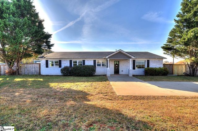 3550 Old Furnance Road, Chesnee, SC 29323