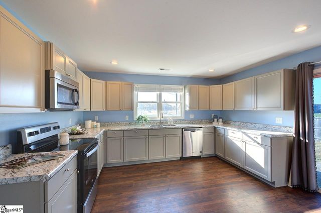 3550 Old Furnance Road, Chesnee, SC 29323