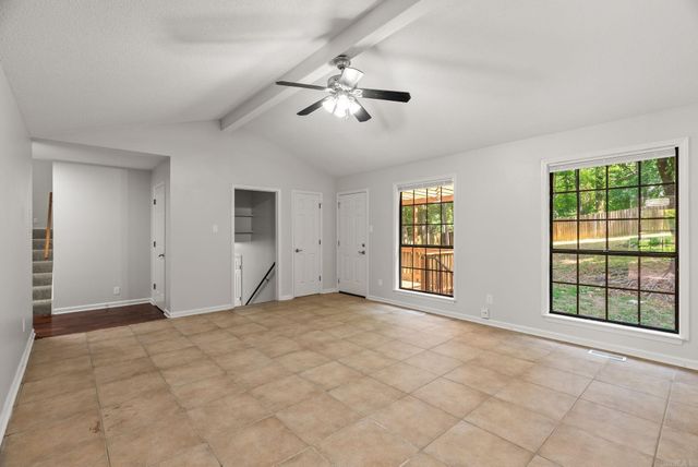 13204 Laurel Oaks Drive, Little Rock, AR 72211