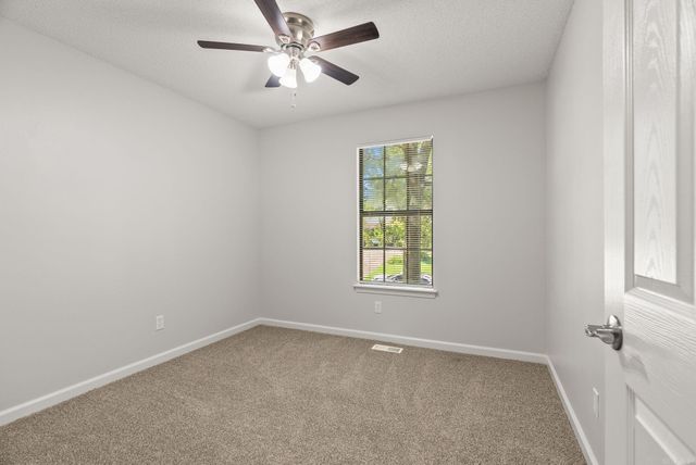 13204 Laurel Oaks Drive, Little Rock, AR 72211