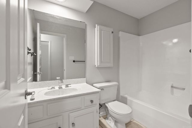 13204 Laurel Oaks Drive, Little Rock, AR 72211