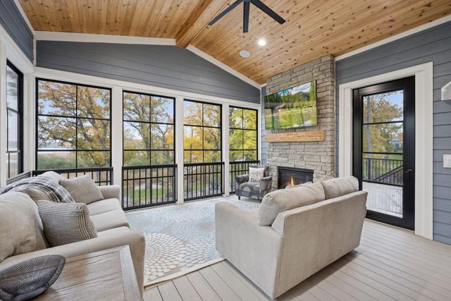 3734 Woodland Cove Parkway, Minnetrista, MN 55331